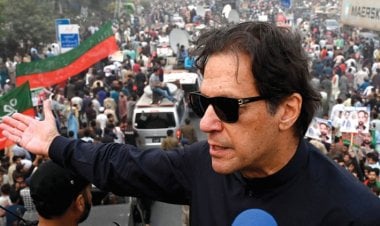 عمران خان يواجه مذكرة توقيف جديدة... هل تستطيع السلطات اعتقاله؟