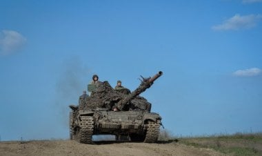 نفتها القاهرة وكذبتها موسكو..وثيقة أمريكية مسربة تزعم تخطيط مصر لتزويد روسيا بالصواريخ