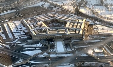 حاقد على الحكومة ويحب الأسلحة.. الكشف عن مسرب وثائق البنتاغون السرية