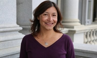 من هي جولي تشافيز مديرة حملة بايدن الجديدة؟