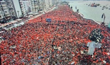 أردوغان وكليجدار أوغلو... سباق الأمتار الأخيرة نحو قصر الرئاسة