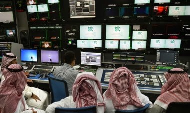 فايننشال تايمز: السعودية تسعى إلى توسيع نفوذها الإعلامي بقناة إخبارية إنجليزية لمنافسة 'الجزيرة'