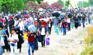 بين العودة القسرية والطوعية.. ما مصير اللاجئين السوريين في تركيا؟