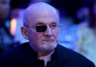 سلمان رشدي.. مؤلف 'آيات شيطانية' يفوز بجائزة السلام للناشرين الألمان