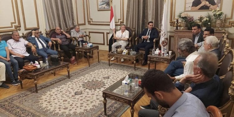 دعوة التصالح مع الإخوان... هل تُعقِّد مهمة طنطاوي؟