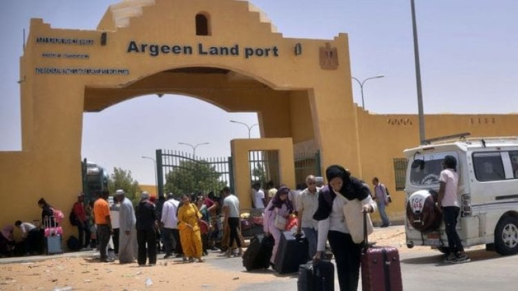 تأشيرات السودانيين إلى مصر.. هل ألغت القاهرة اتفاقية الحريات الأربع؟